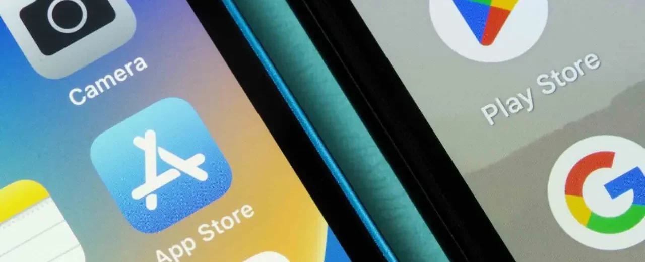 Google and Apple Sued Over Hosting Sweepstakes Casino Apps